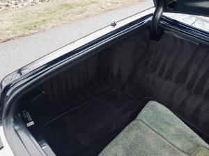 Mercedes-Benz 560 SL 1986 года  (NA)